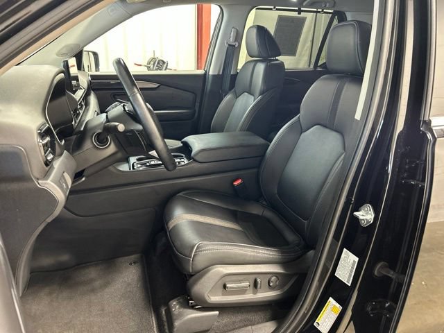 Certified 2024 Honda Pilot Touring image 15