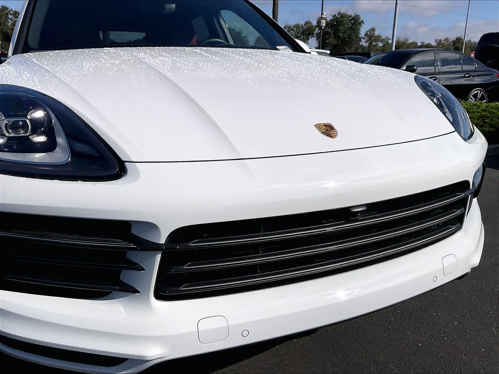 Used 2023 Porsche Cayenne Platinum Edition AWD/4WD image 32
