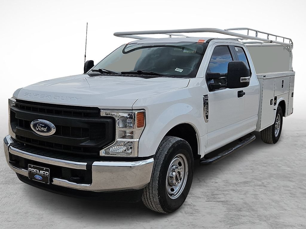 Used 2022 Ford F250 XL w/ Power Equipment Group RWD image 5