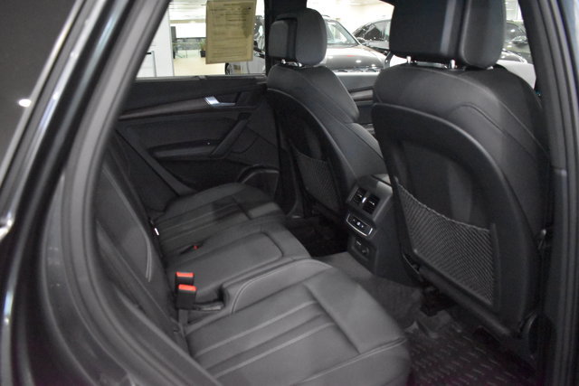 Used 2023 Audi Q5 2.0T Premium Plus w/ Premium Plus Package AWD/4WD image 23