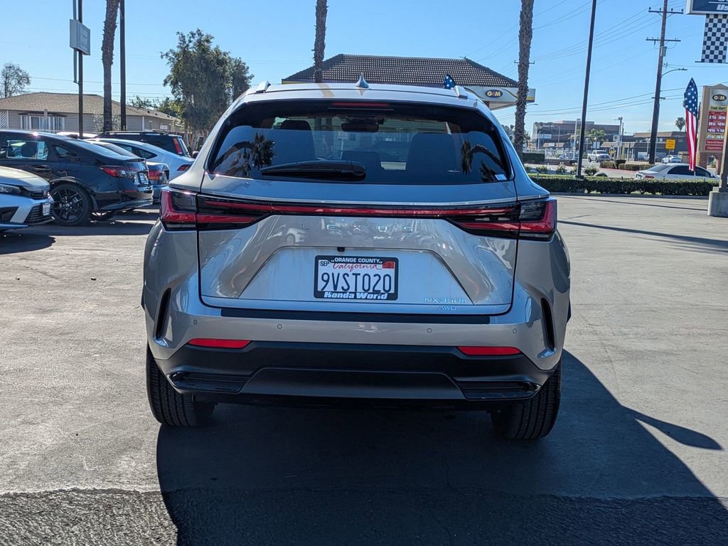 Used 2026 Lexus NX 350h AWD w/ Accessory Package (Z2) image 9