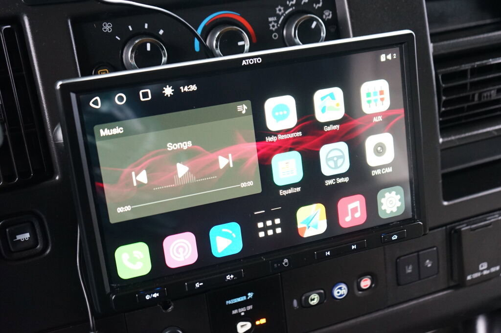 Used 2019 Chevrolet Express 3500 LT w/ LT Preferred Equipment Group image 15