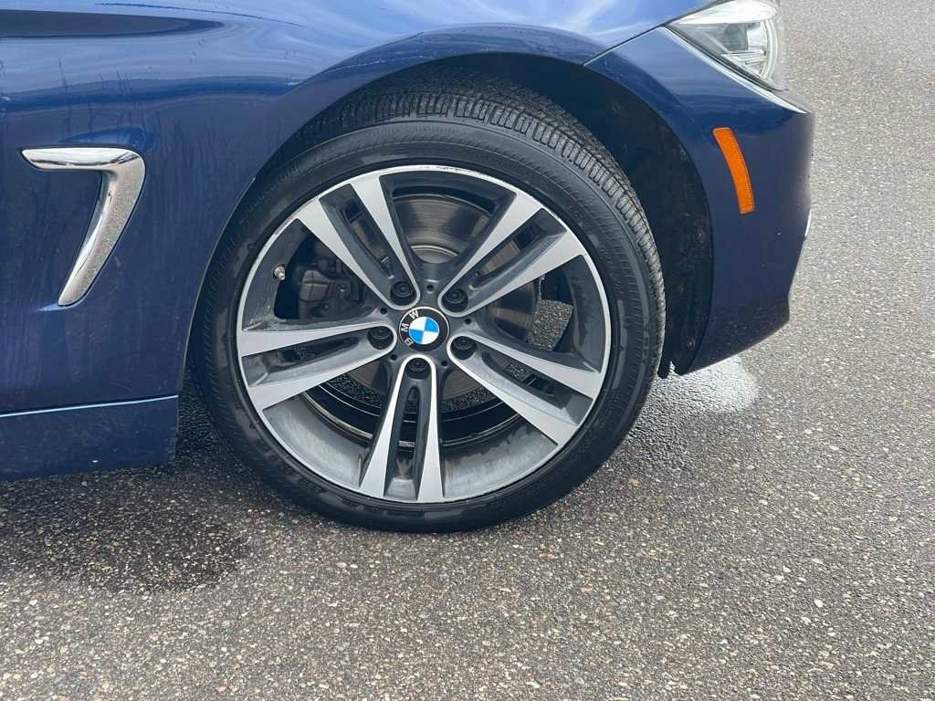 Used 2020 BMW 430i xDrive Convertible w/ Convenience Package image 29