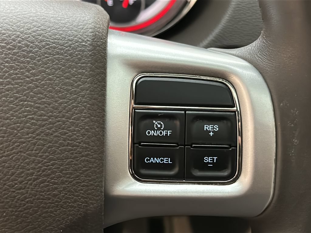 Used 2013 Dodge Durango Crew w/ Trailer Tow Group IV AWD/4WD image 33