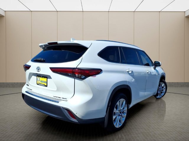 Used 2020 Toyota Highlander Limited AWD/4WD image 8