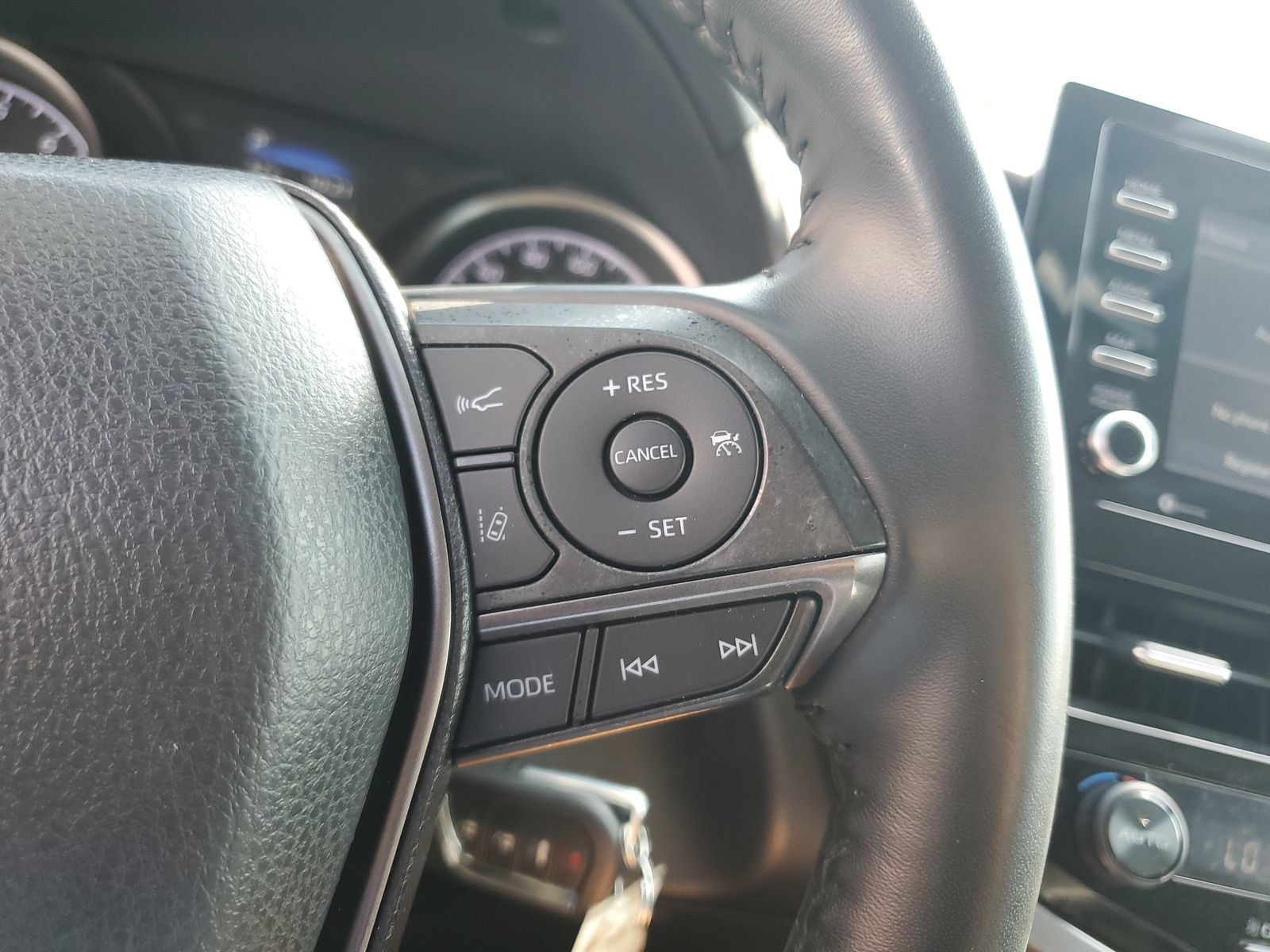 Certified 2024 Toyota Camry SE FWD image 22