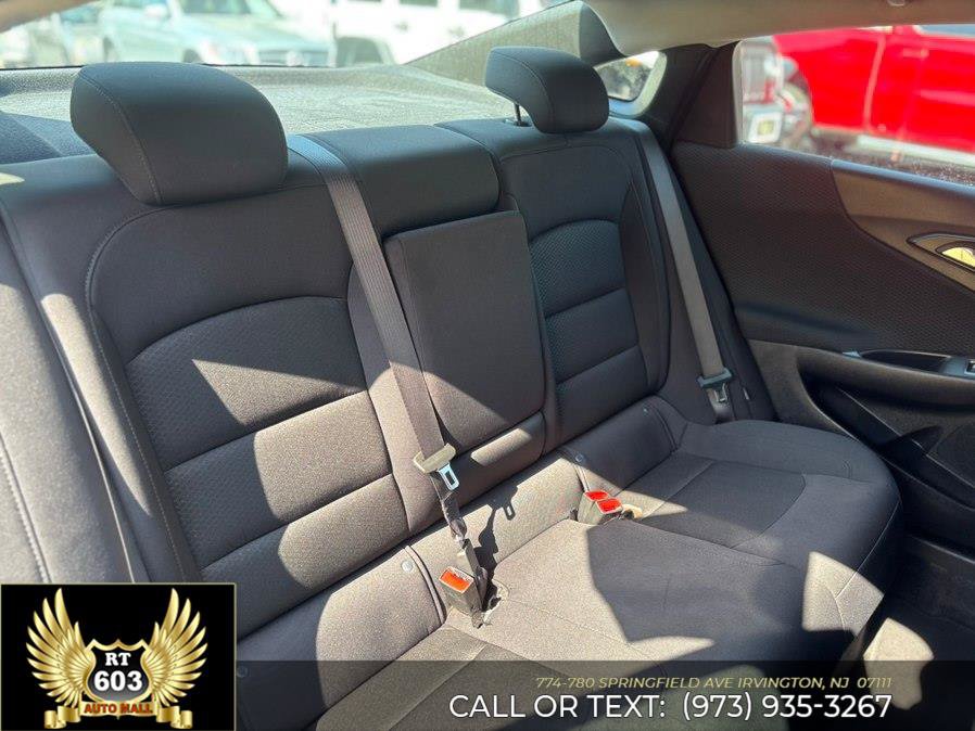 Used 2024 Chevrolet Malibu LT FWD image 10