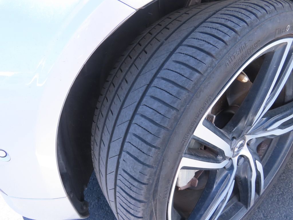 Used 2019 Volvo V90 T6 R-Design w/ Advanced Package image 14