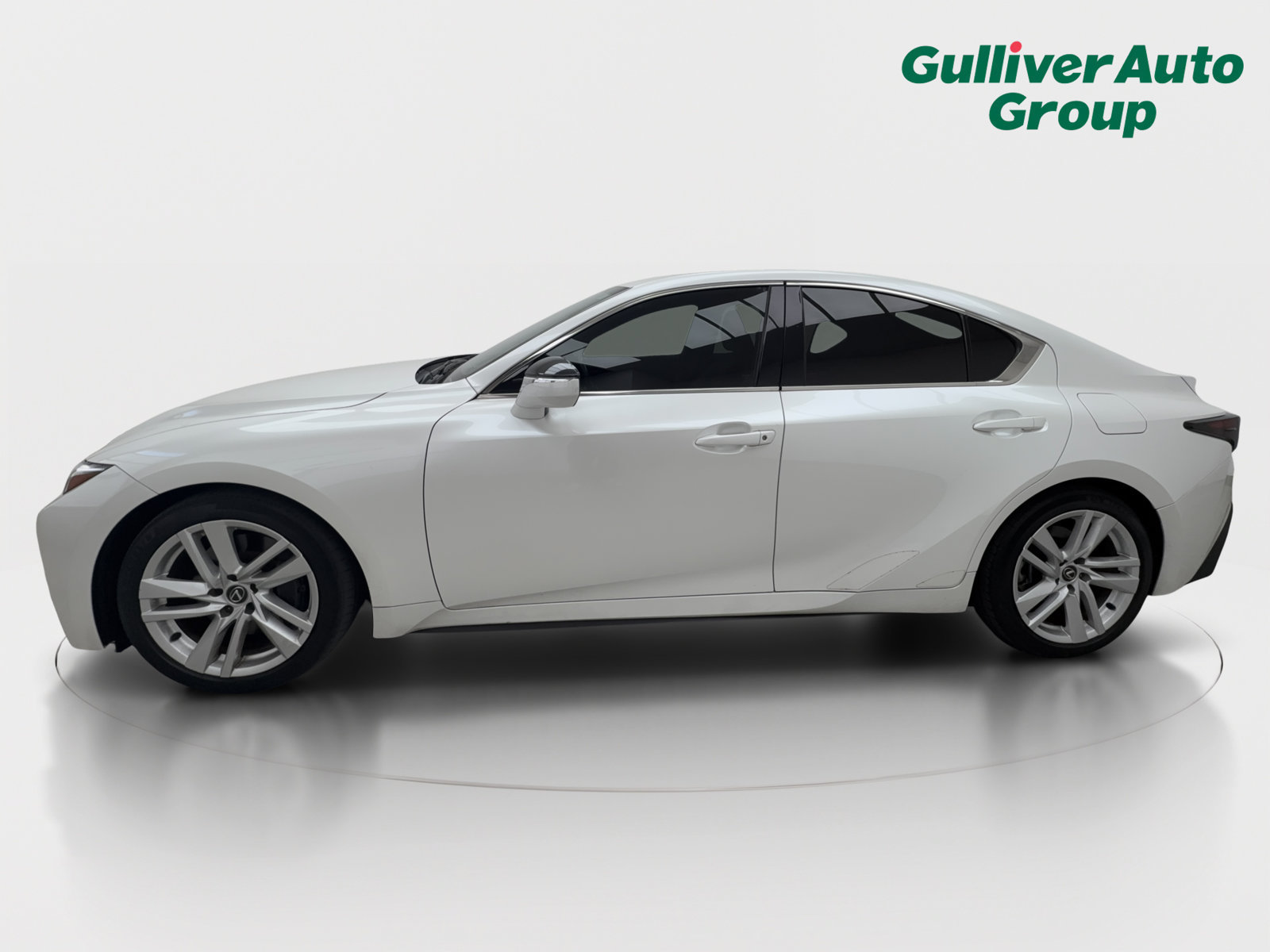 Used 2024 Lexus IS 300 w/ Comfort Package RWD image 3