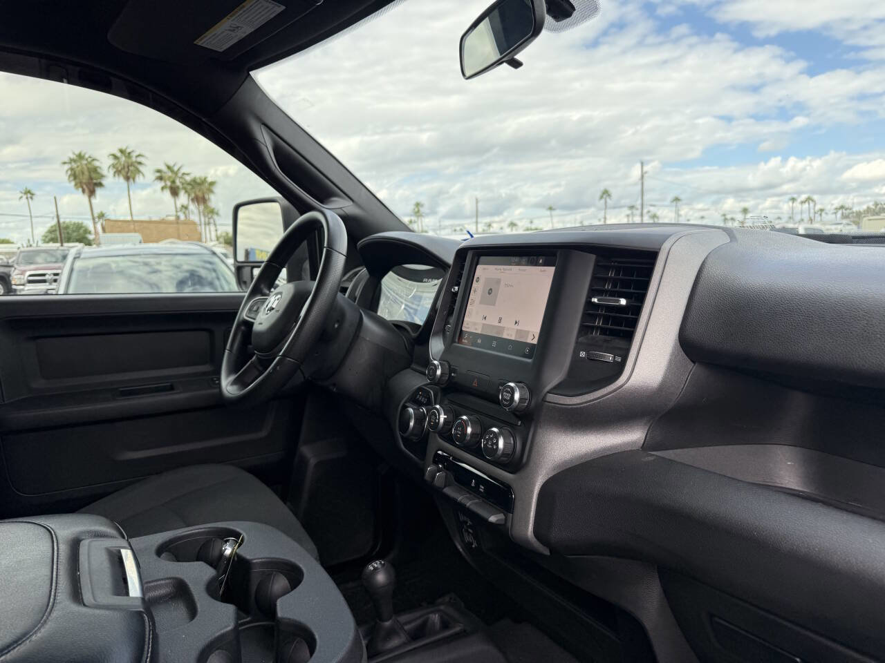 Used 2024 RAM 2500 Tradesman w/ Chrome Appearance Group image 24