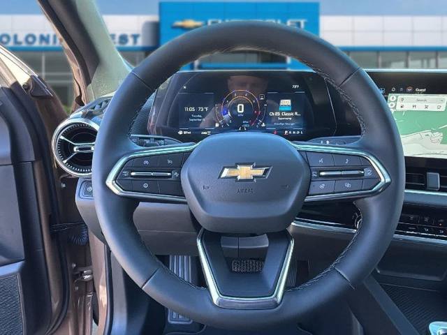 New 2027 Chevrolet Equinox LT w/ Safety and Technology Package AWD/4WD image 14