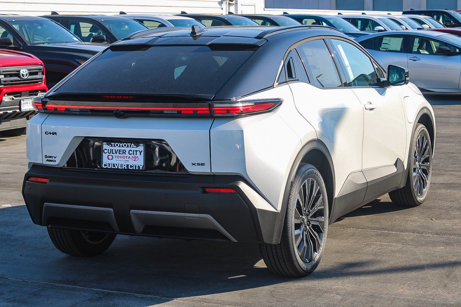 New 2026 Toyota C-HR AWD/4WD image 9