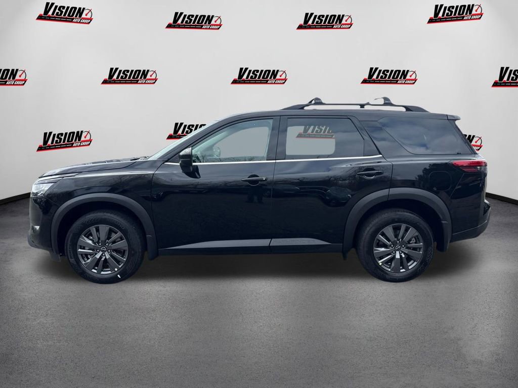 New 2025 Nissan Pathfinder SV w/ Cargo Package image 8