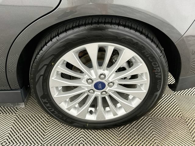 Used 2018 Ford C-MAX SE FWD image 21