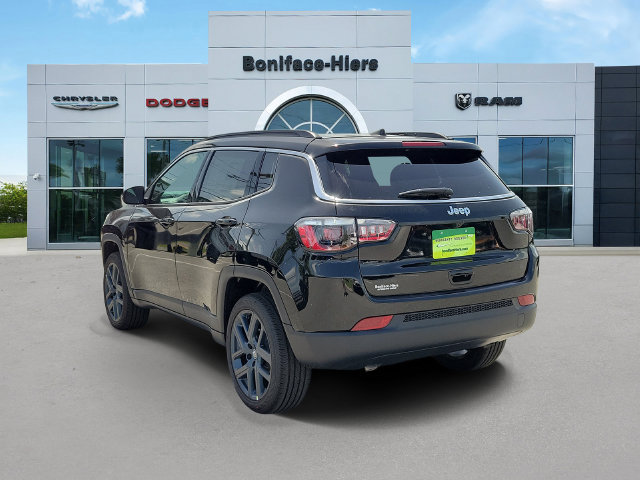 New 2026 Jeep Compass Latitude AWD/4WD image 3