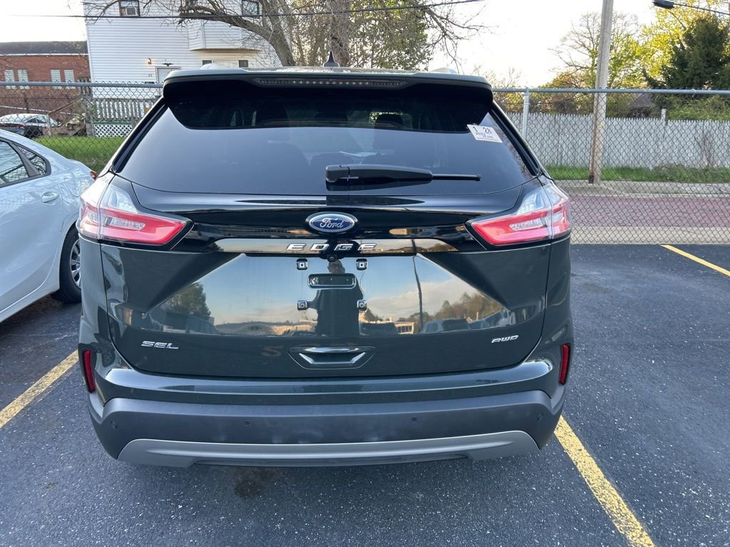 Used 2023 Ford Edge SEL w/ Convenience Package AWD/4WD image 6