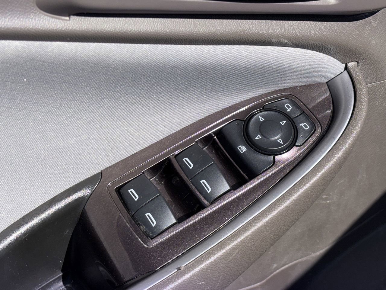 Used 2025 Chevrolet Malibu LS FWD image 27