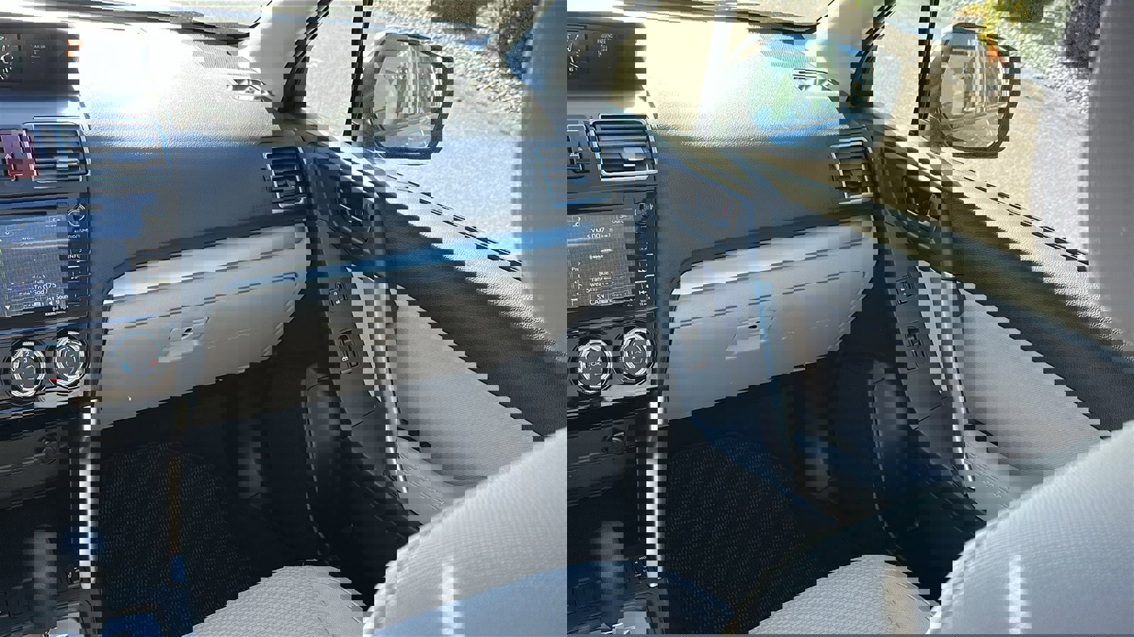 Used 2016 Subaru Forester 2.5i Premium w/ All-Weather Package image 23