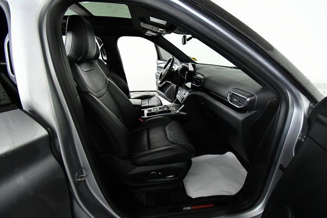 Used 2020 Ford Explorer ST w/ Premium Technology Package image 22