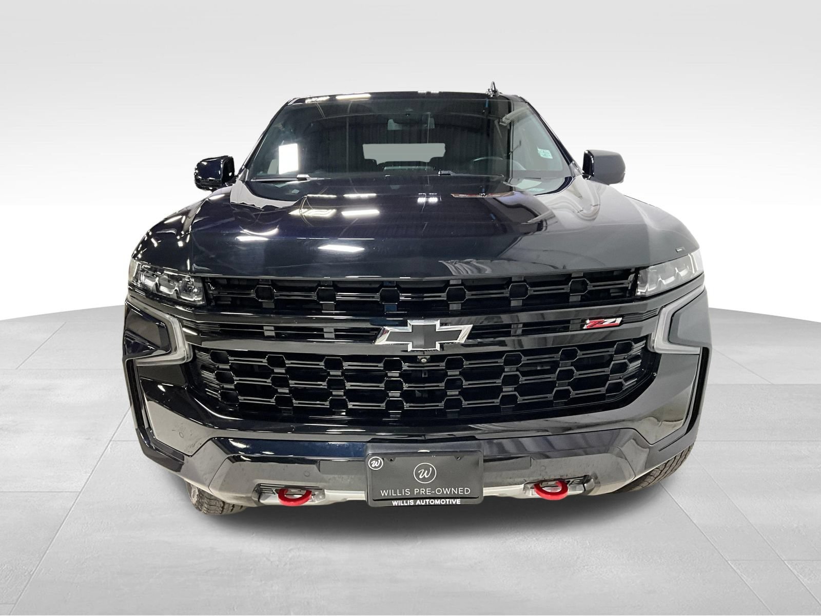 Used 2023 Chevrolet Tahoe Z71 w/ Z71 Off-Road Package AWD/4WD image 3