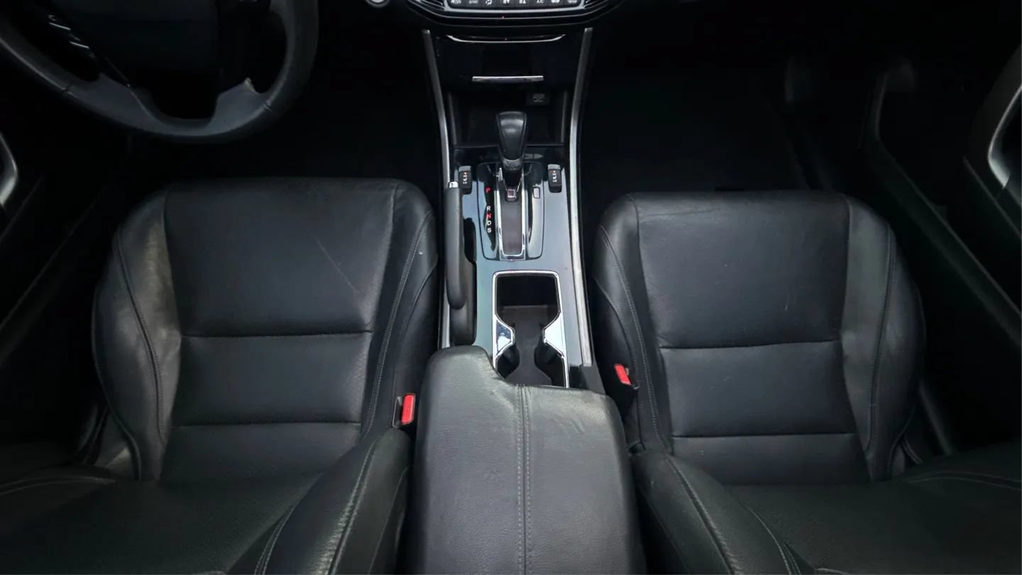 Used 2016 Honda Accord EX-L image 37