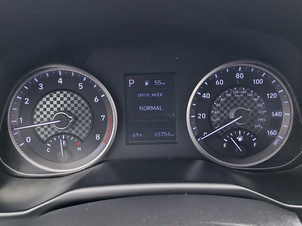 Used 2020 Hyundai Elantra SEL image 17