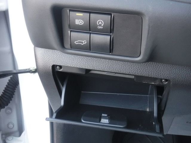 Used 2023 Toyota Highlander XLE image 15