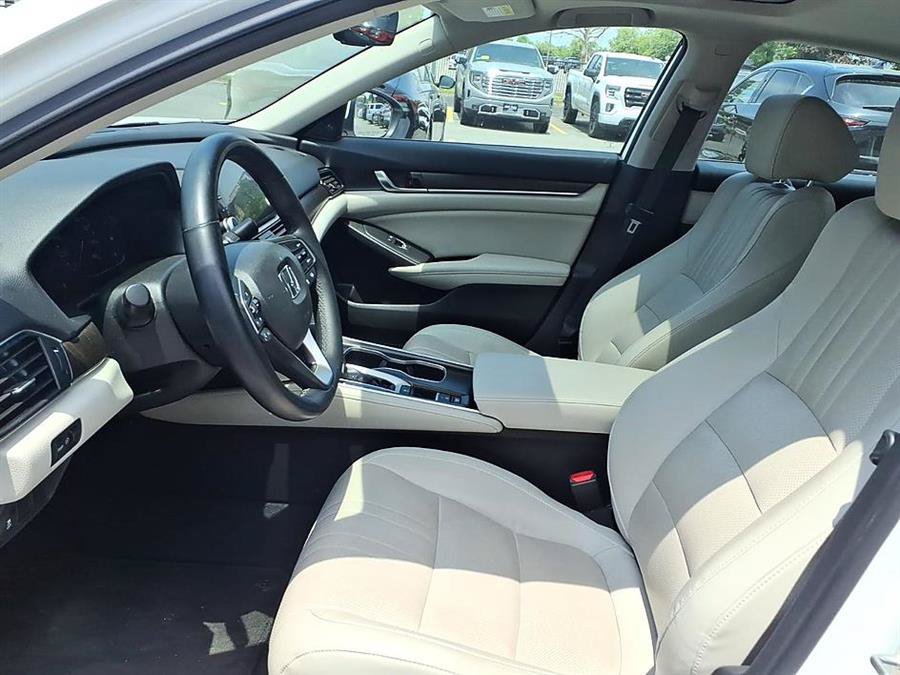 Used 2018 Honda Accord EX-L image 19