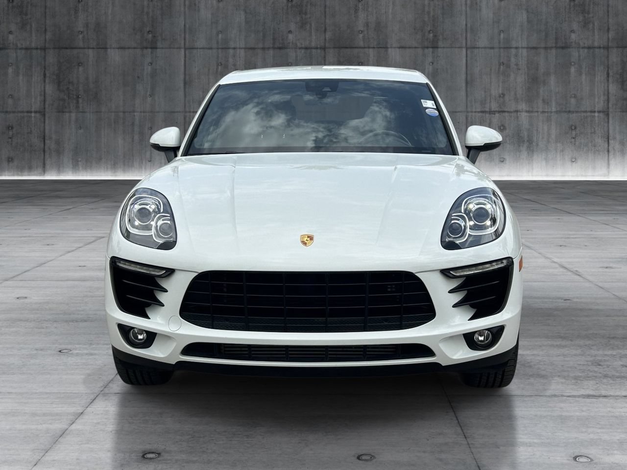 Used 2017 Porsche Macan AWD/4WD image 8