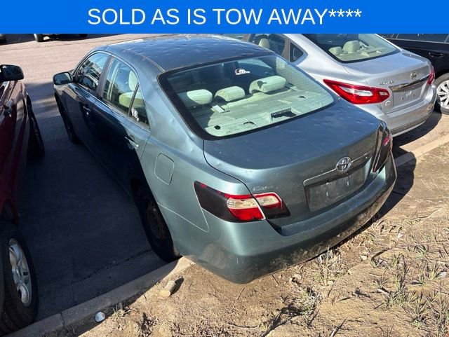 Used 2009 Toyota Camry LE FWD image 3
