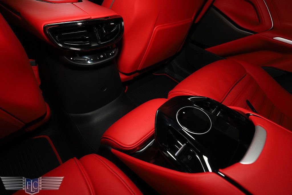 Used 2023 Ferrari Purosangue AWD/4WD image 21