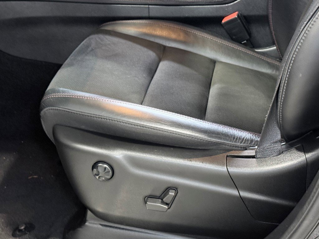 Certified 2022 Dodge Durango R/T w/ Blacktop Package image 21