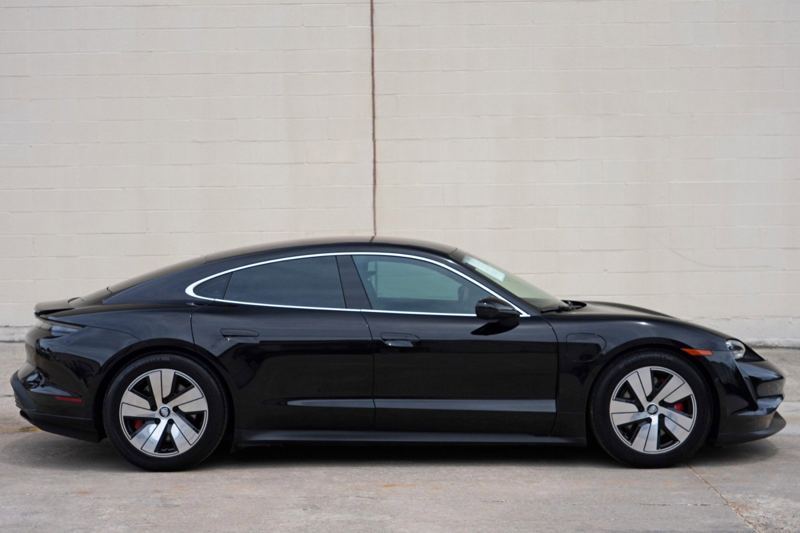 Used 2020 Porsche Taycan 4S AWD/4WD image 55