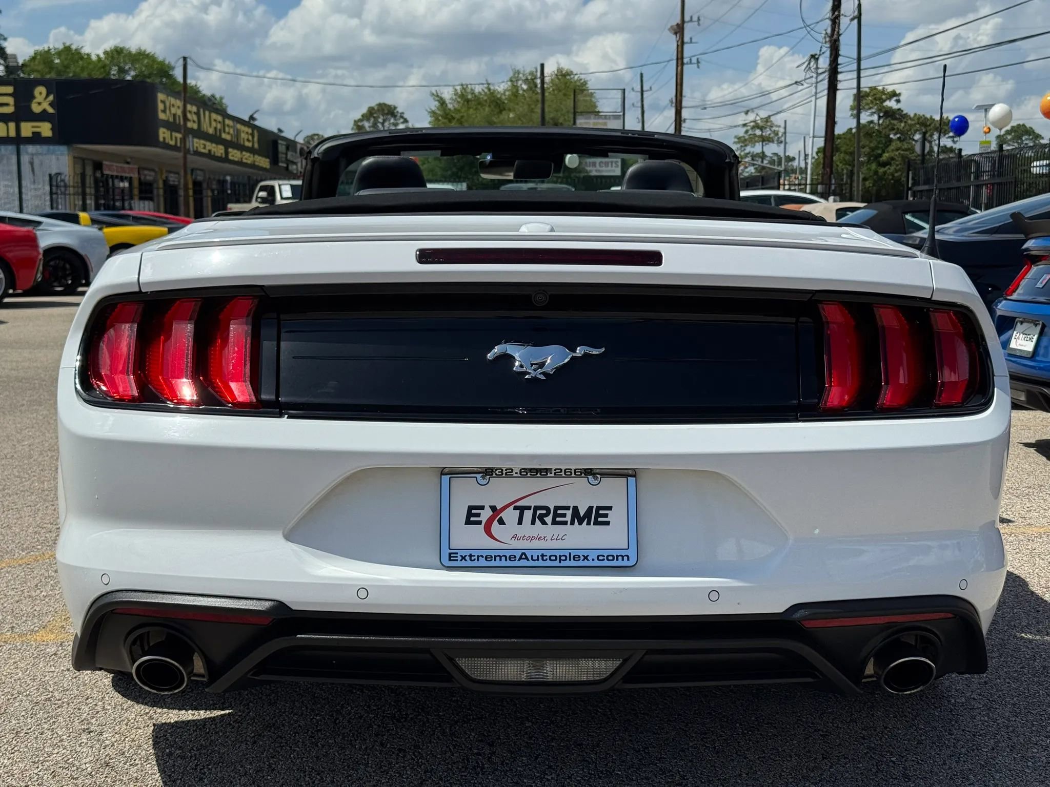 Used 2023 Ford Mustang Premium image 5