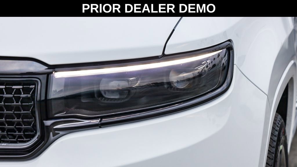 New 2025 Jeep Grand Wagoneer Series III w/ Quick Order Packagew 28T image 5