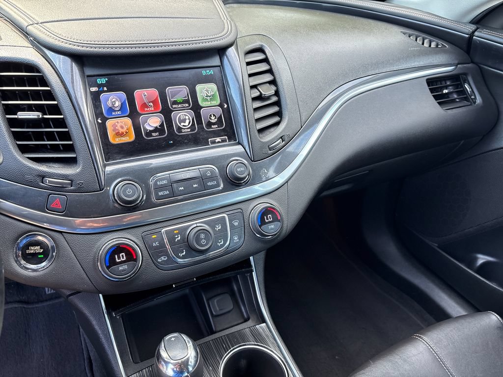 Used 2018 Chevrolet Impala LT w/ LT Leather Package FWD image 12