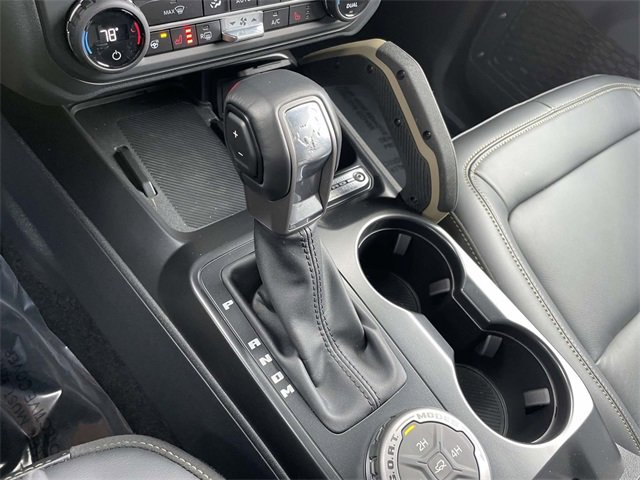 New 2025 Ford Bronco Badlands image 24