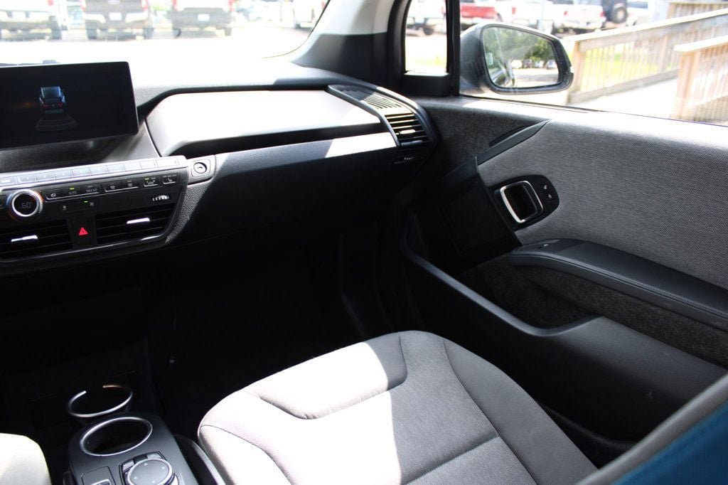 Used 2016 BMW i3 w/ Range Extender RWD image 18