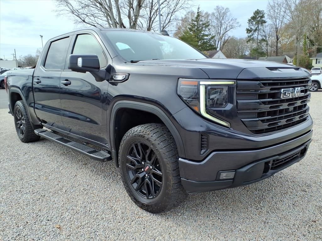 Used 2022 GMC Sierra 1500 Elevation w/ Elevation Premium Package