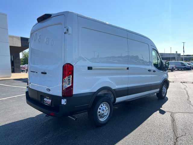 New 2026 Ford Transit 150 148 Medium Roof AWD w/ Load Area Protection Package image 7
