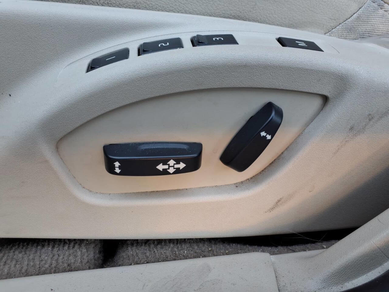 Used 2015 Volvo S60 T5 Premier image 17