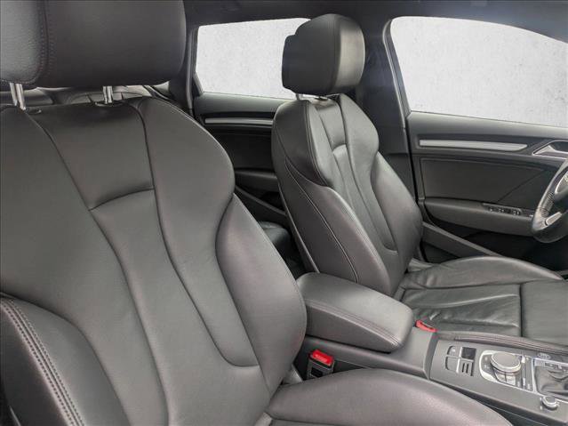 Used 2016 Audi A3 e-tron Prestige w/ Prestige Package image 27