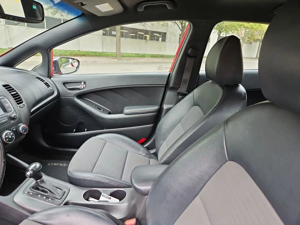 Used 2015 Kia Forte SX image 15