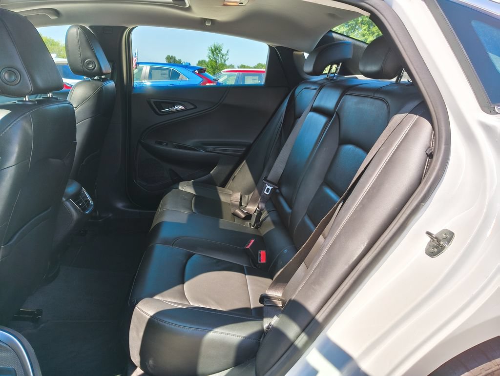 Used 2021 Chevrolet Malibu LT w/ LT Plus Package FWD image 9