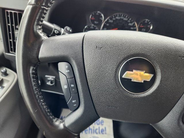 Used 2021 Chevrolet Express 3500 w/ Power Convenience Package RWD image 11
