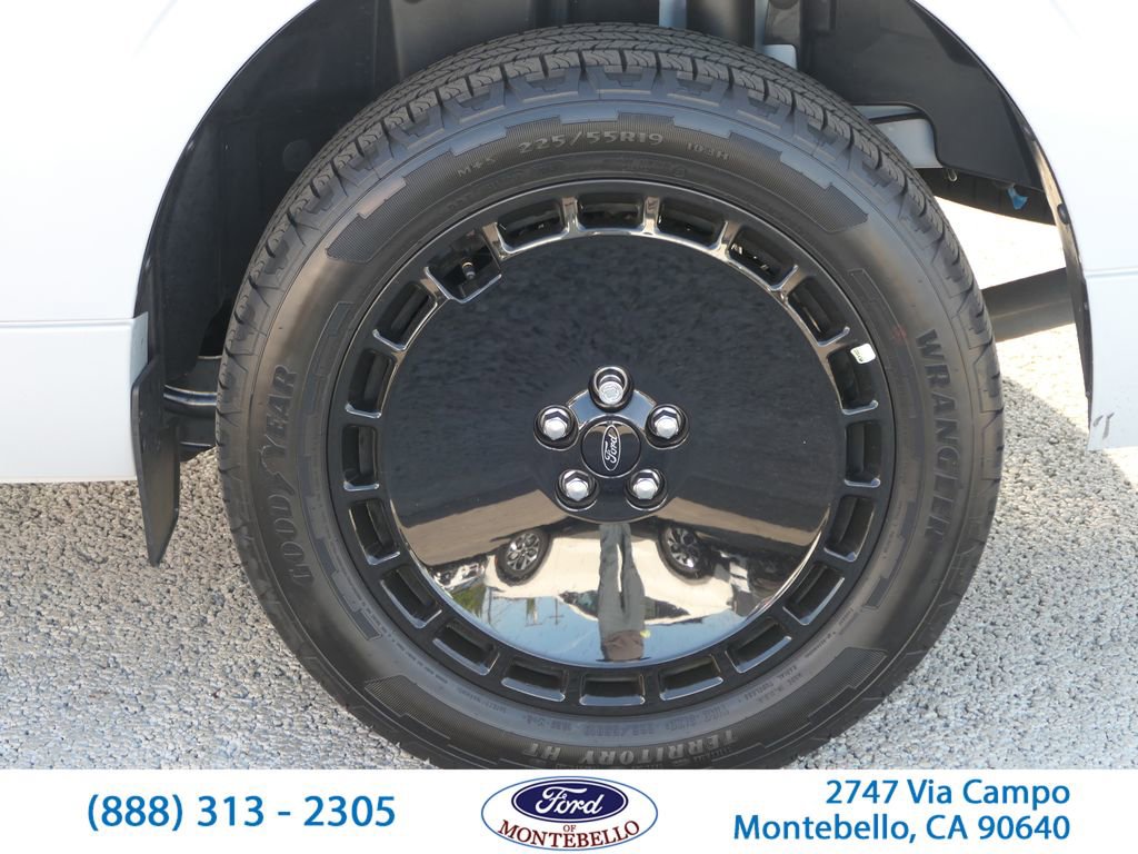 Used 2026 Ford Maverick Lobo AWD/4WD image 12