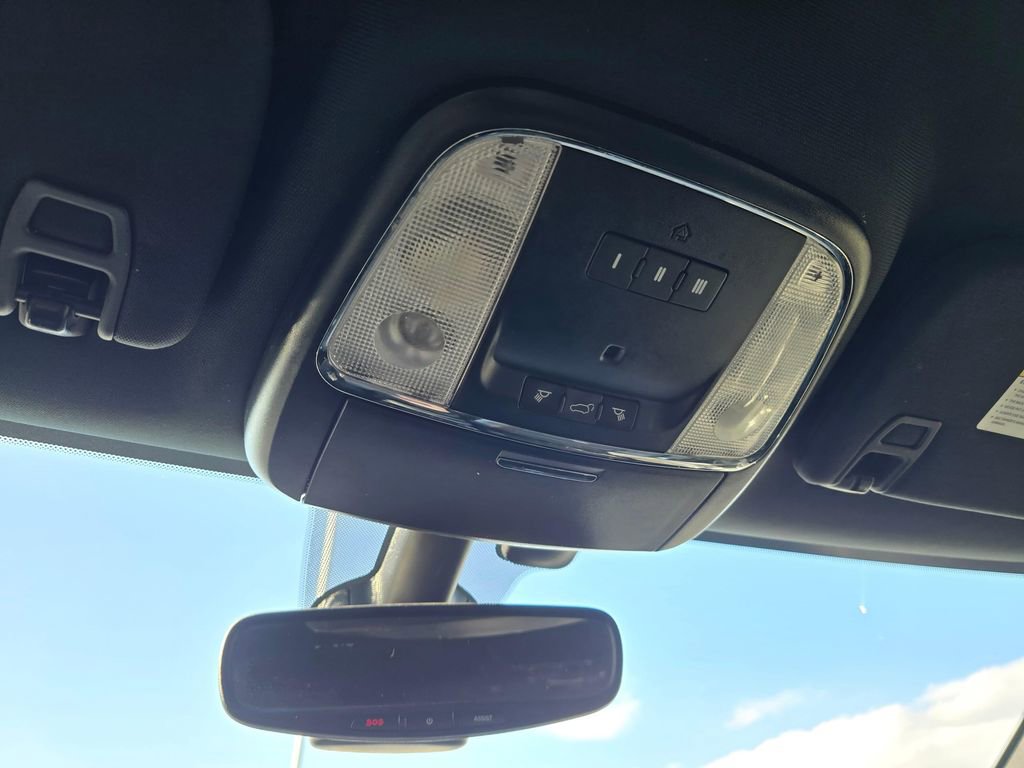 Used 2019 Dodge Durango R/T w/ Blacktop Package image 25