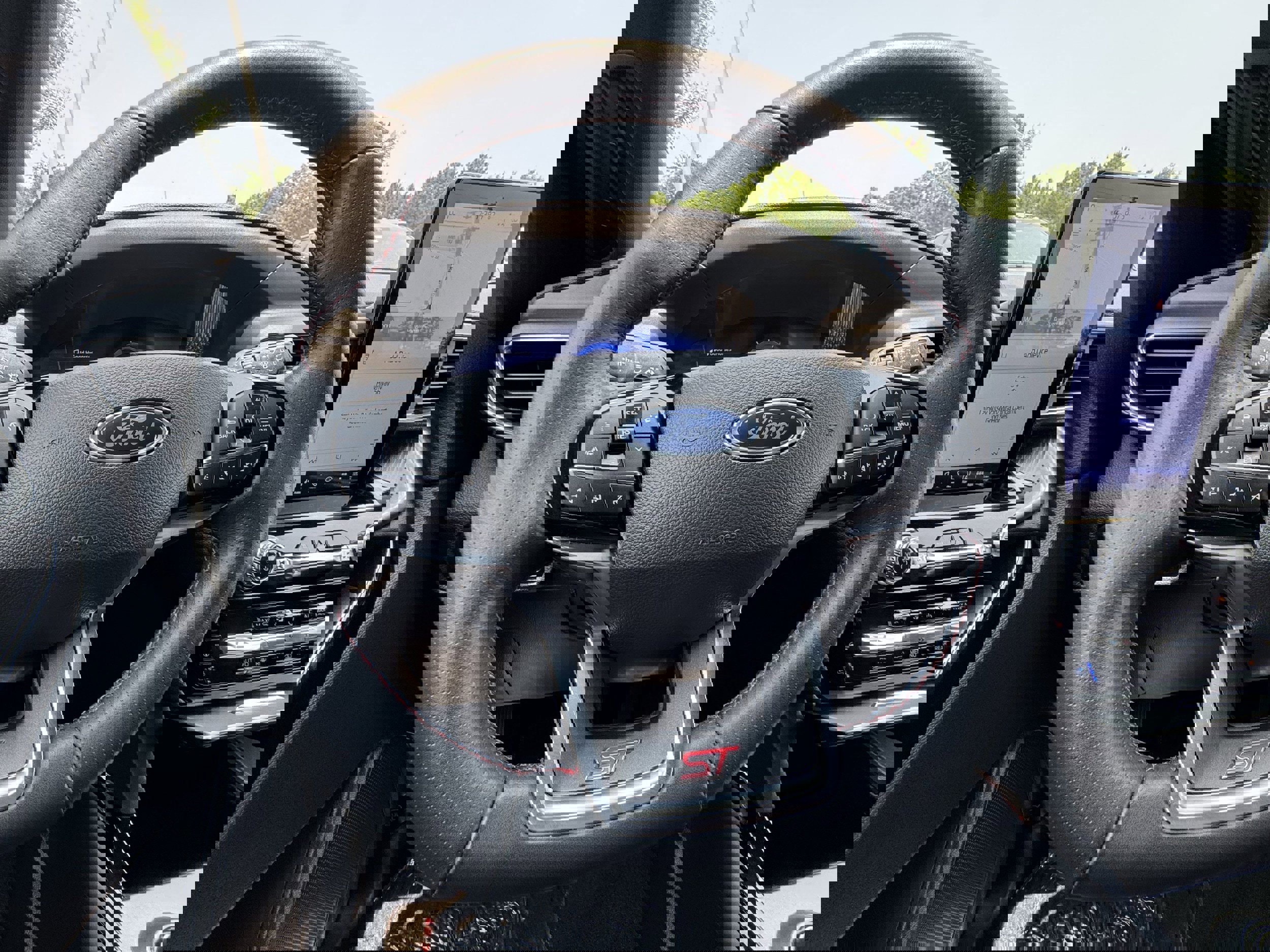 Used 2024 Ford Explorer ST w/ Equipment Group 401A image 13