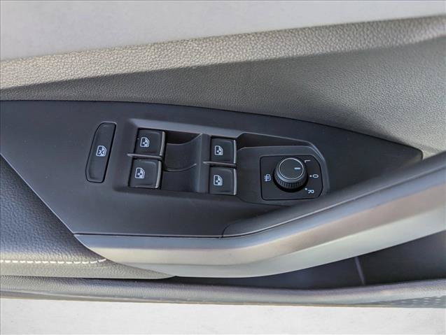 New 2026 Volkswagen Jetta SE FWD image 10