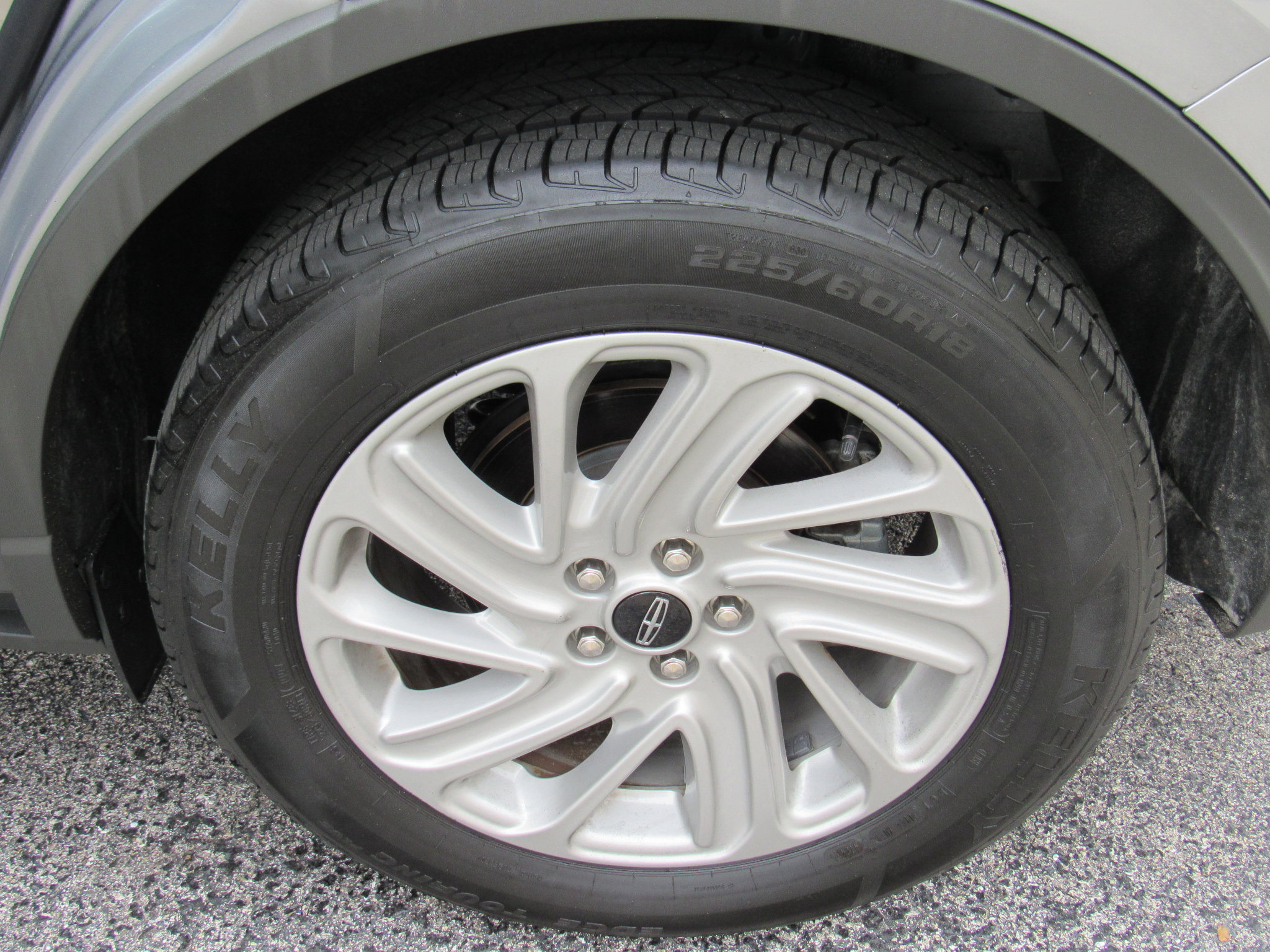 Certified 2022 Lincoln Corsair FWD image 9